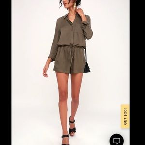 Lulu’s Zayn Olive Green Long Sleeve Romper